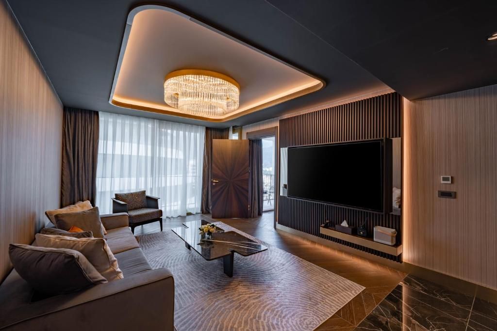 Merit Starlit Hotel & Residence фото 35