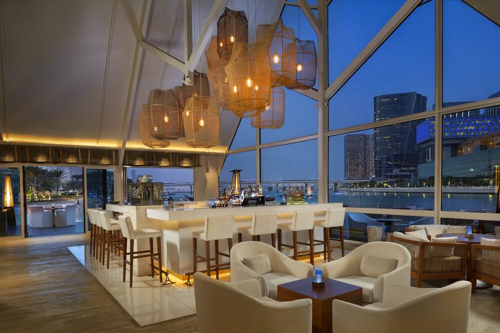 Beach Rotana Hotel фото 51