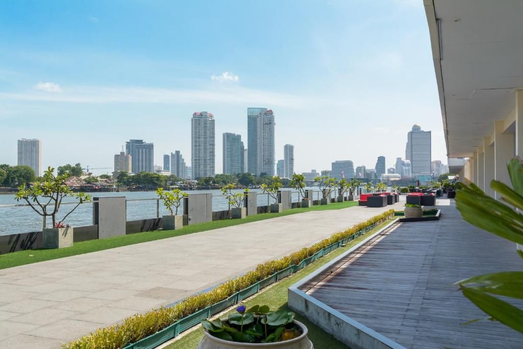 Ramada Plaza by Wyndham Bangkok Menam Riverside фото 68