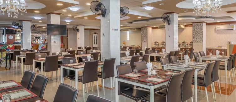 Фото отеля Regenta Central Residency