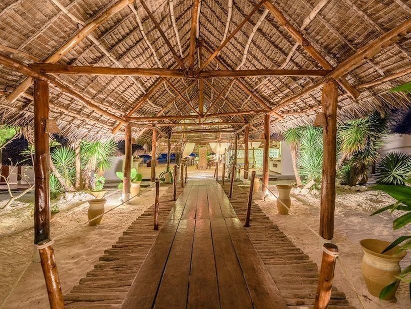 Hakuna Majiwe Beach Lodge фото 29