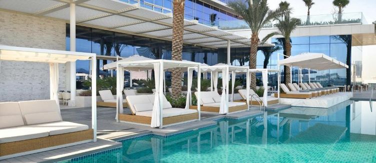 Фото отеля Grand Plaza Movenpick Media City