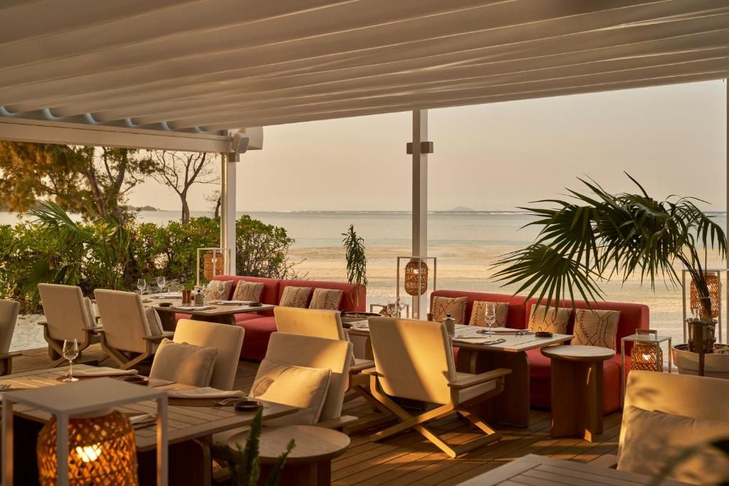 LUX* Belle Mare Resort & Villas фото 45