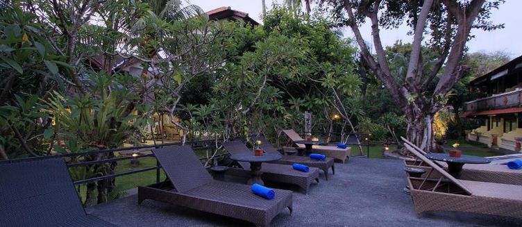 Фото отеля The Taman Ayu Hotel