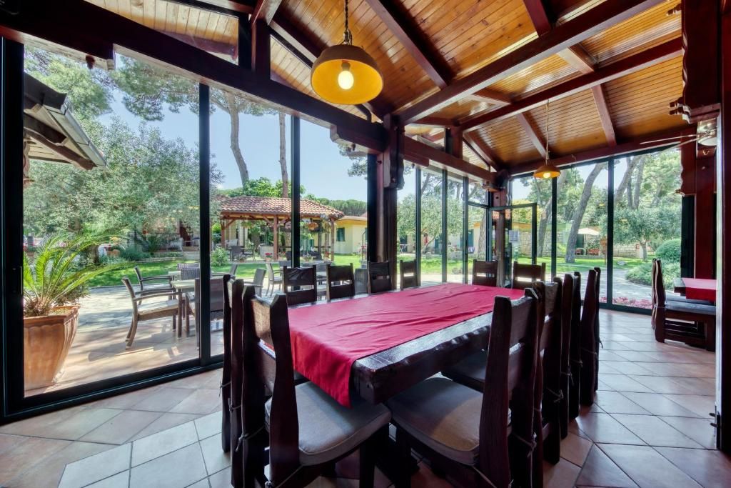 Mediterranean Village San Antonio Holiday Park фото 4