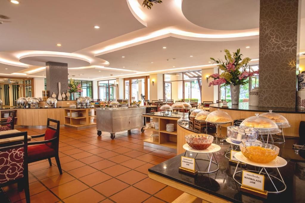 The Heritage Pattaya Beach Resort фото 40