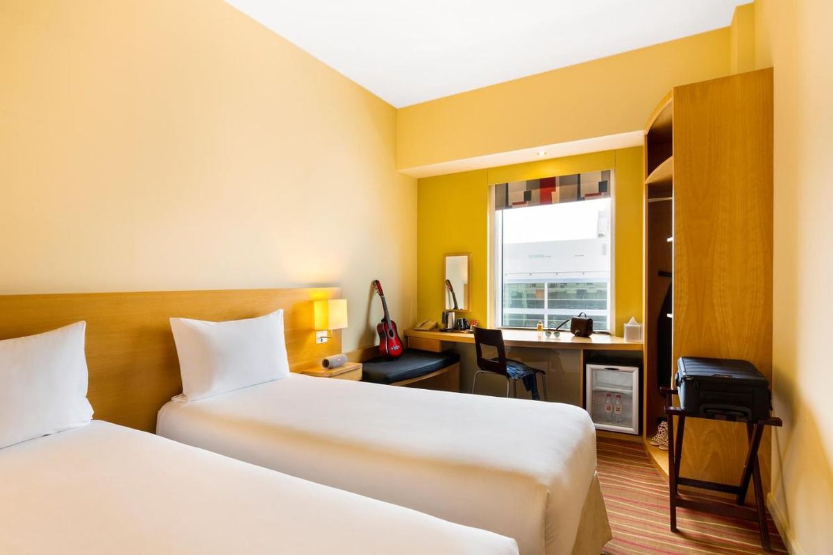 Ibis Dubai Al Rigga фото 33