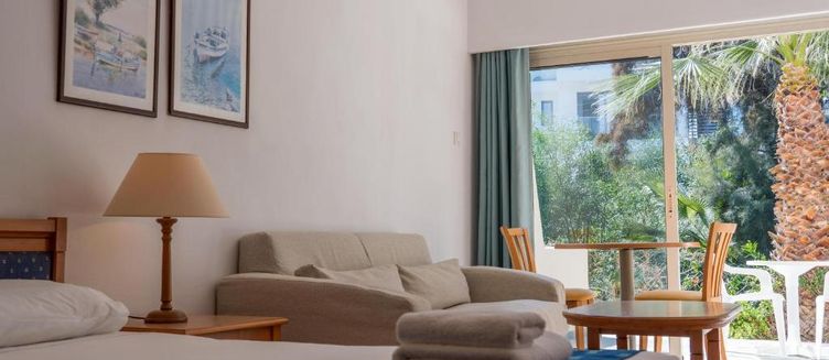 Фото отеля Paphos Gardens Holiday Resort