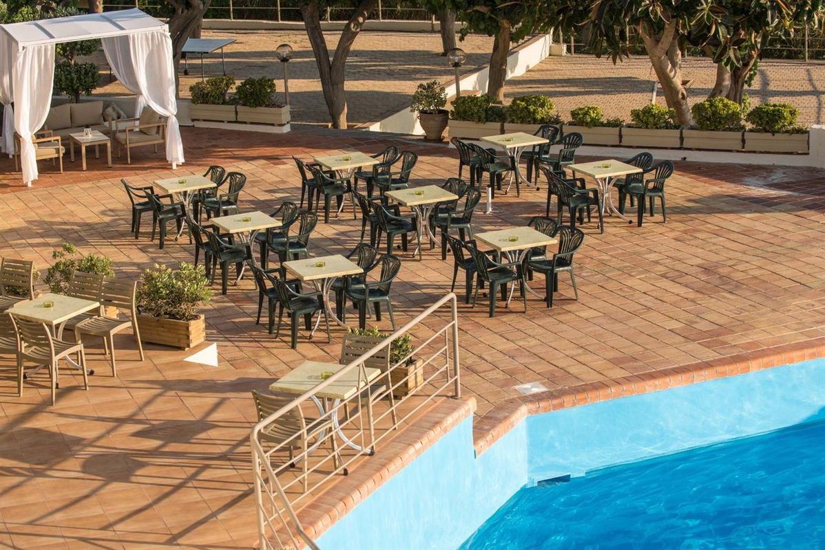 Scaleta Beach Hotel (Adults Only) фото 8