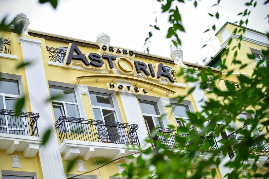 Гостиница «Grand Astoria» фото 0