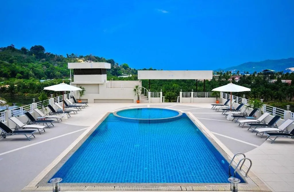 The Ashlee Plaza Patong Hotel & Spa фото 6