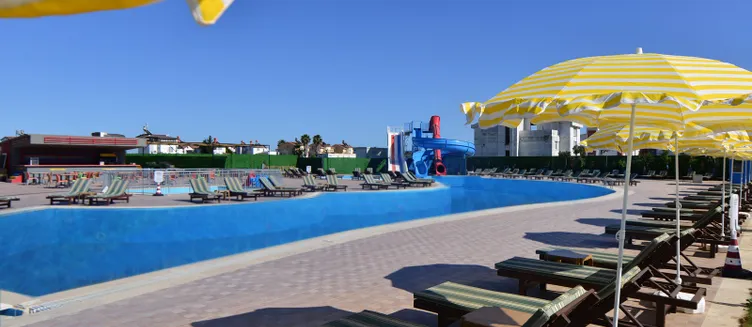 Фото отеля Hotella Hotel & Spa