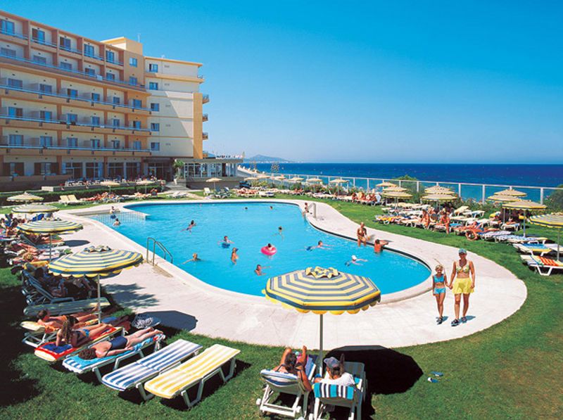 Belvedere Beach Hotel фото 51