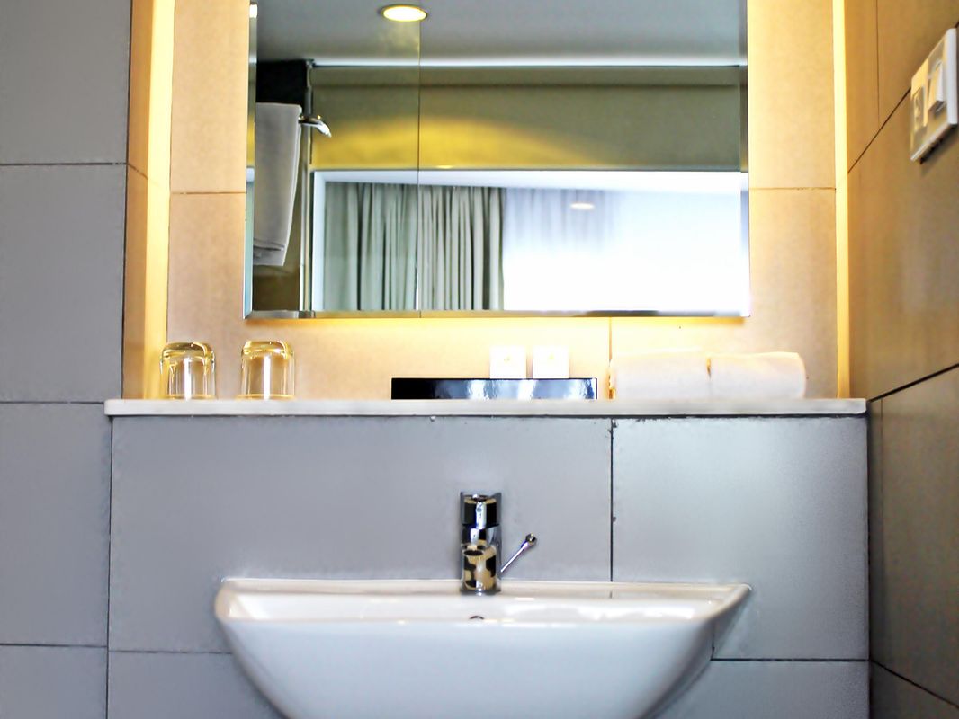 Liberty Hotel Saigon Greenview фото 6