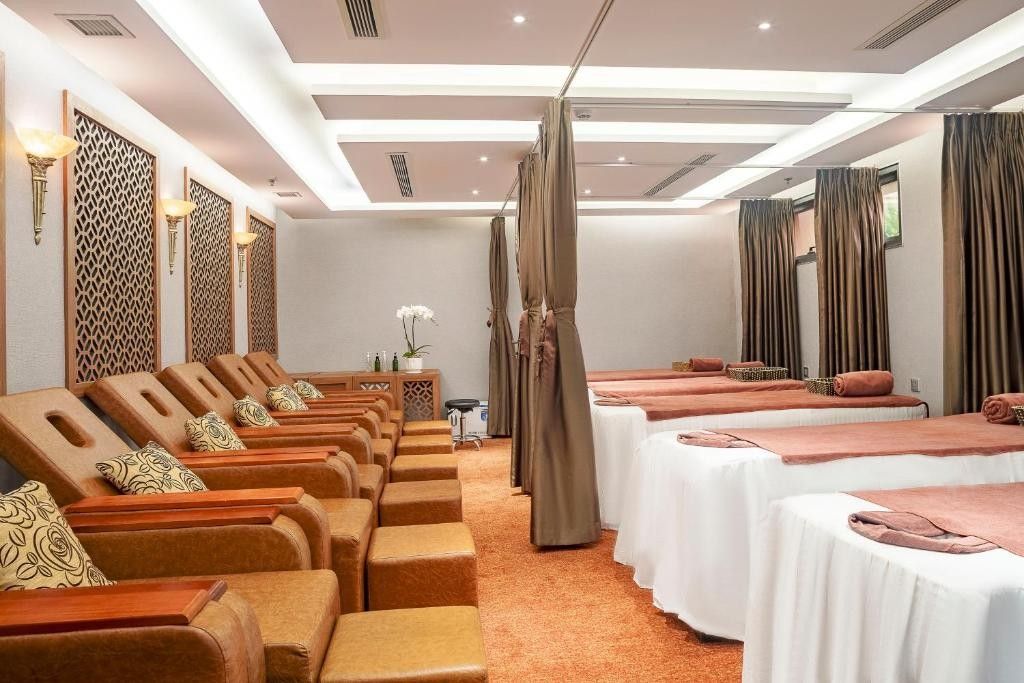 DLG Hotel Danang фото 13