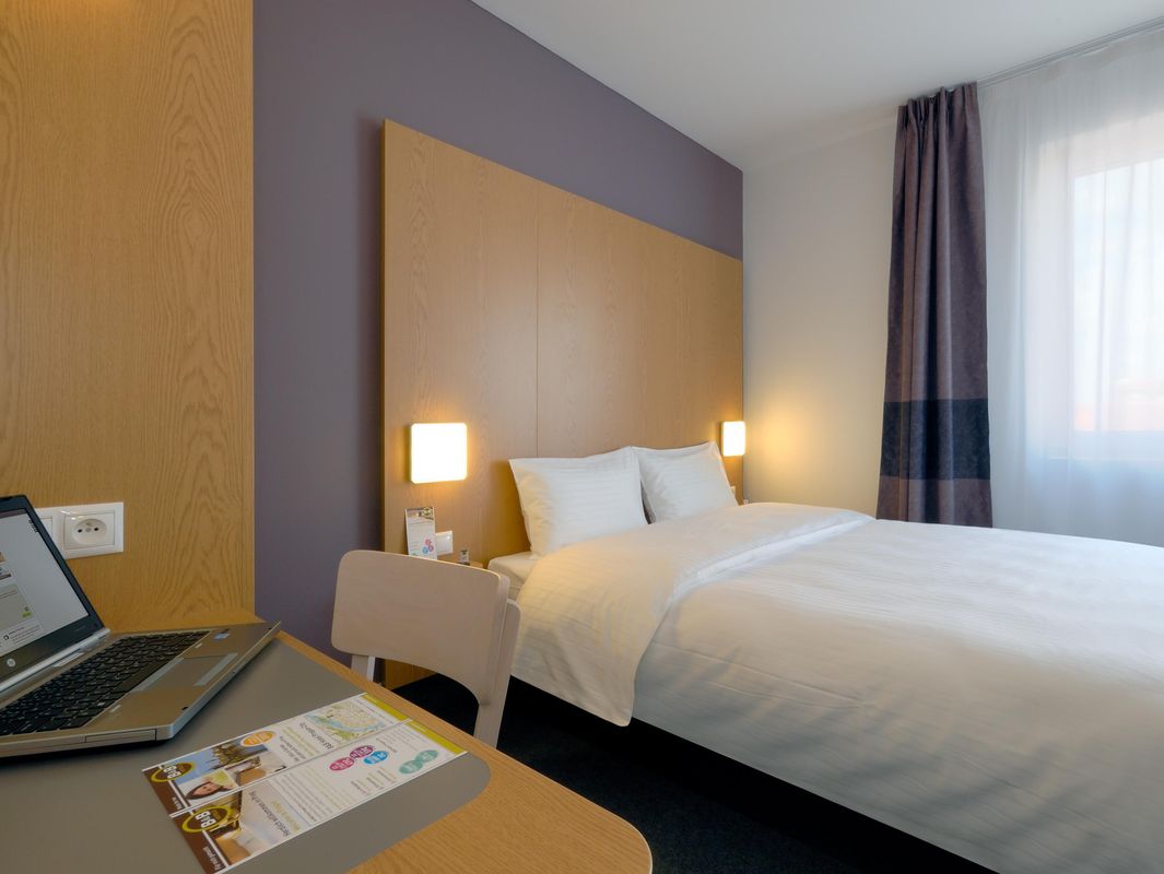 B & B Hotel Prague City фото 25