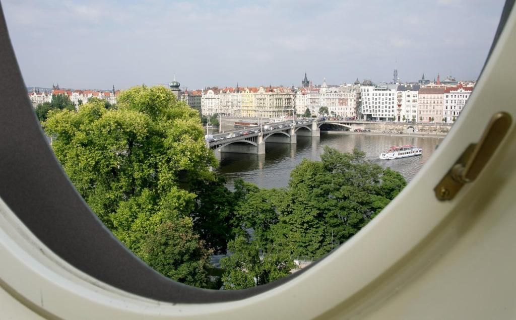 Mamaison Hotel Riverside Prague фото 19