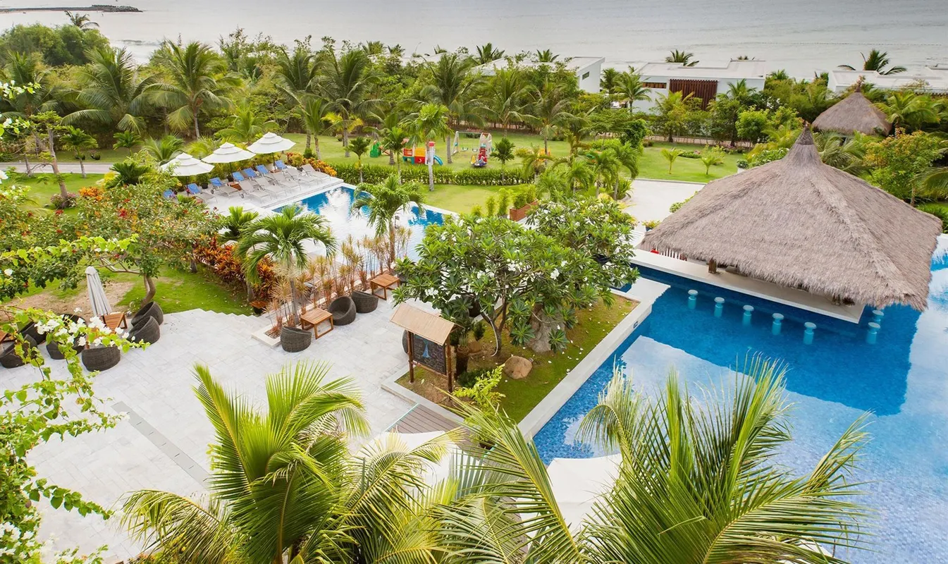 The Cliff Resort and Residence фото 11