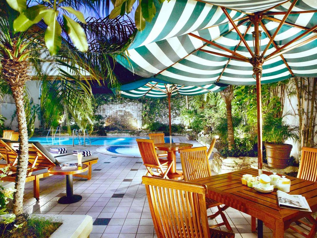 Ibis Jakarta Tamarin Hotel фото 26