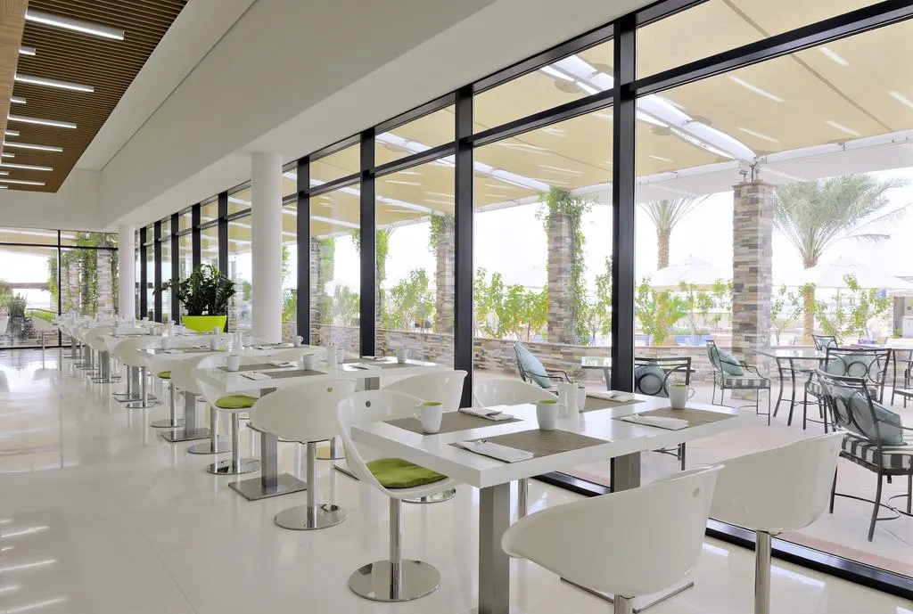 Park Inn by Radisson Abu Dhabi, Yas Island фото 5