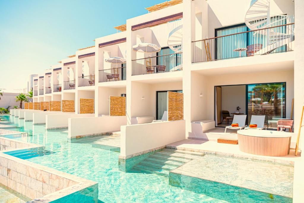 Fiesta Hotel Cala Gracio- All Inclusive фото 4
