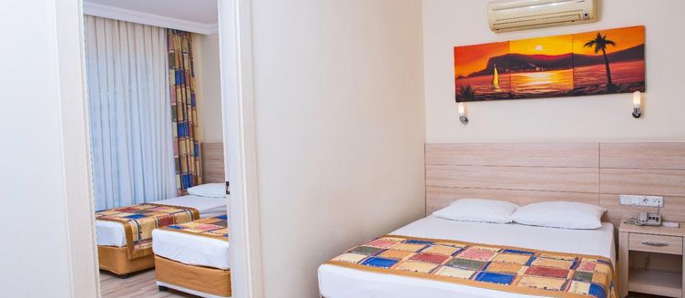 Фото отеля Gardenia Beach Hotel