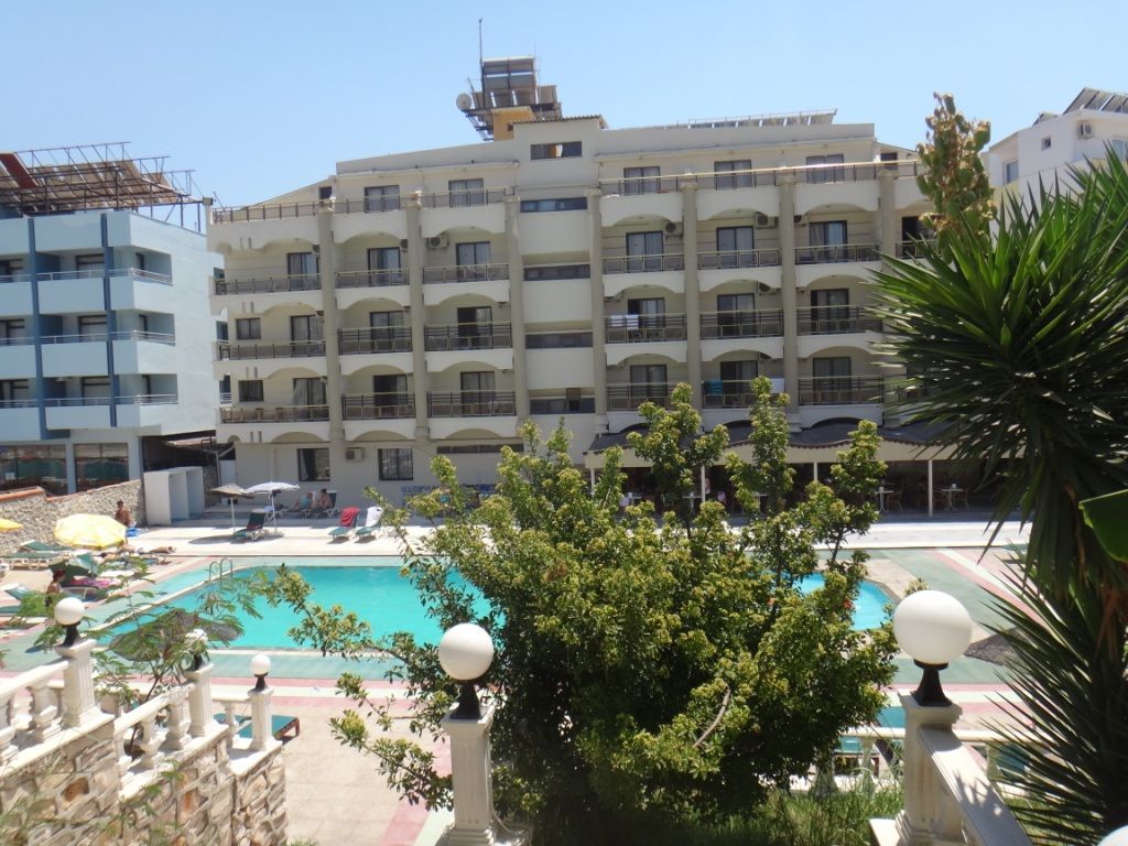 Temple Beach Hotel фото 5