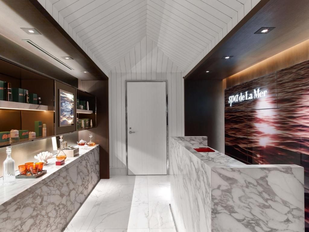Baccarat Hotel and Residences фото 17