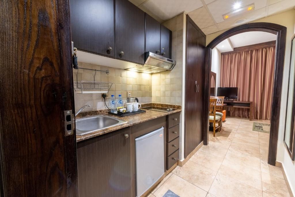 First Central Hotel Suites фото 44