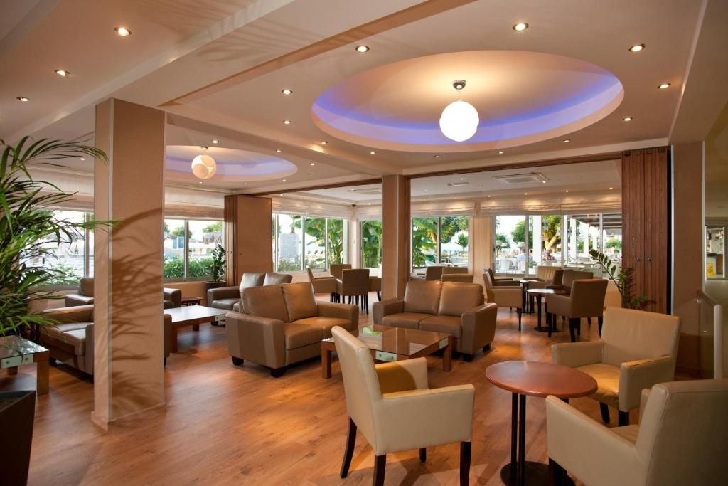 Pernera Beach Hotel фото 39