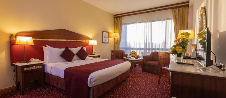 Фото отеля Golden Tulip Flamenco