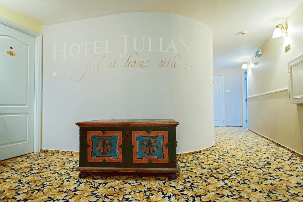 Hotel Julian фото 25