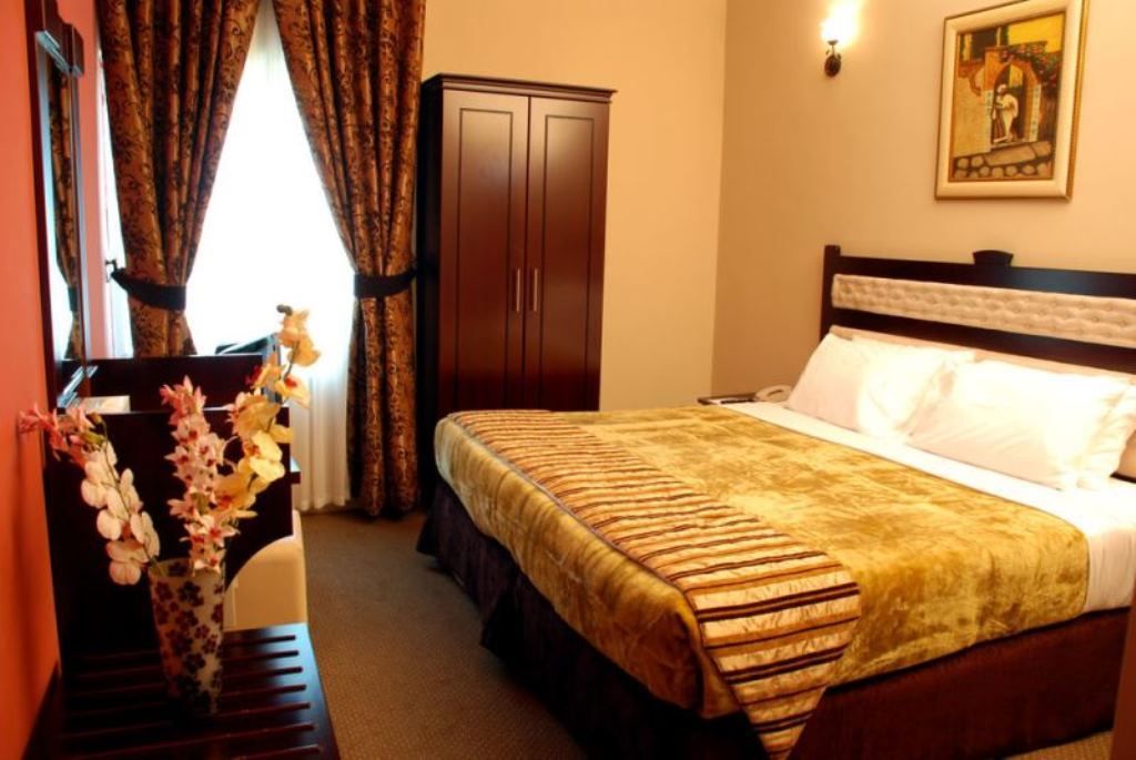 Апарт-отель «Al Bustan Tower Hotel Suites» фото 3