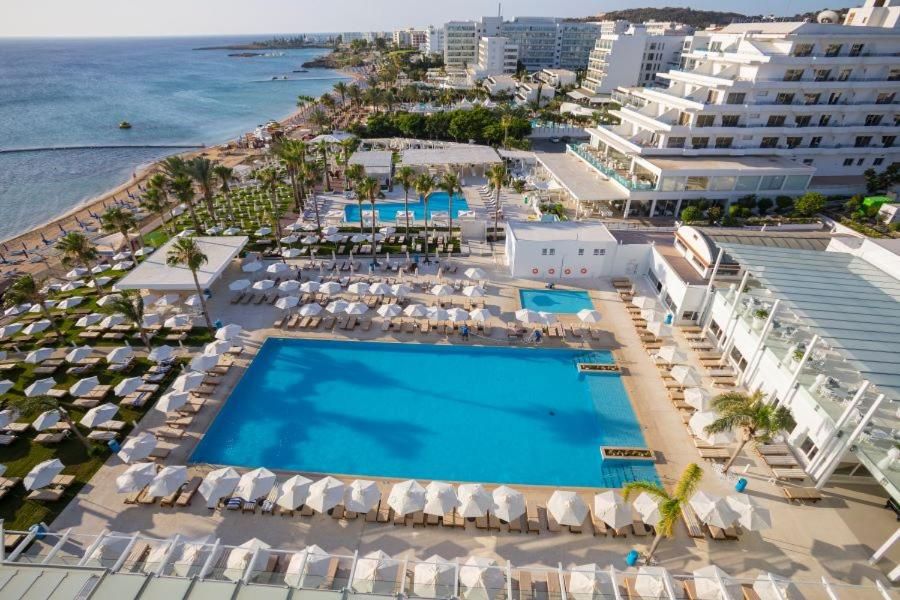Constantinos The Great Beach Hotel фото 91