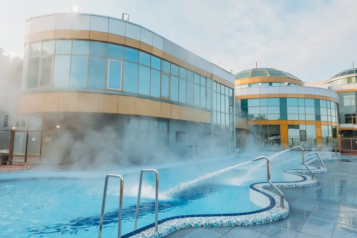 Ramada By Wyndham Yekaterinburg Hotel & Spa фото 39