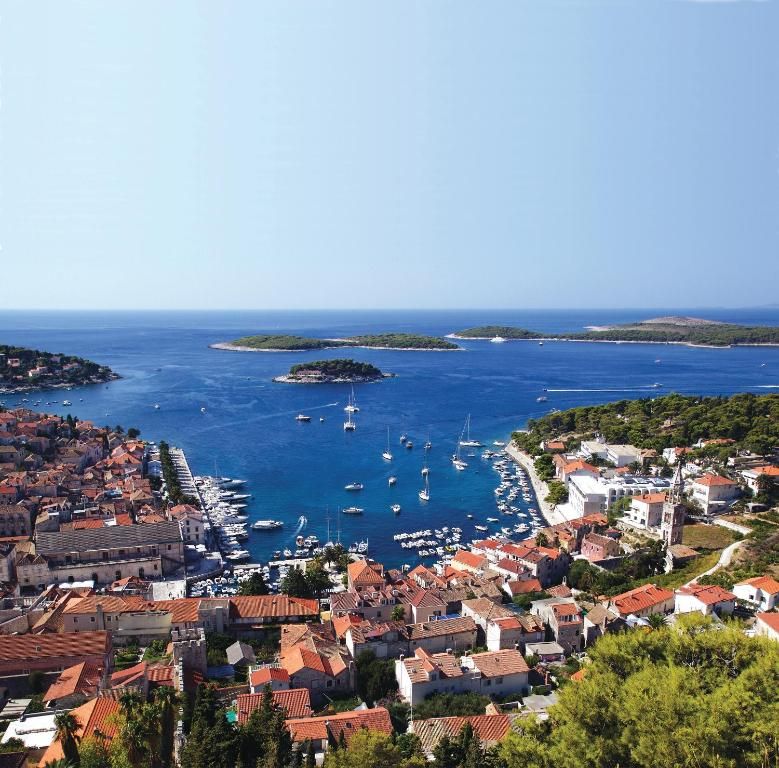 Delfin Hvar Harborcourt фото 16