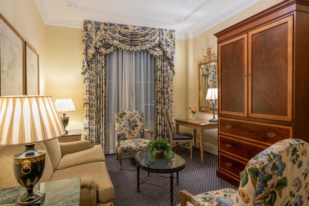 Hotel Monteleone фото 23