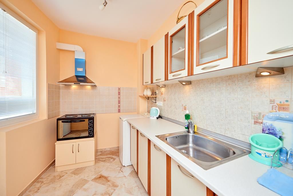 Гостевой дом «Nadin Guest House» фото 9