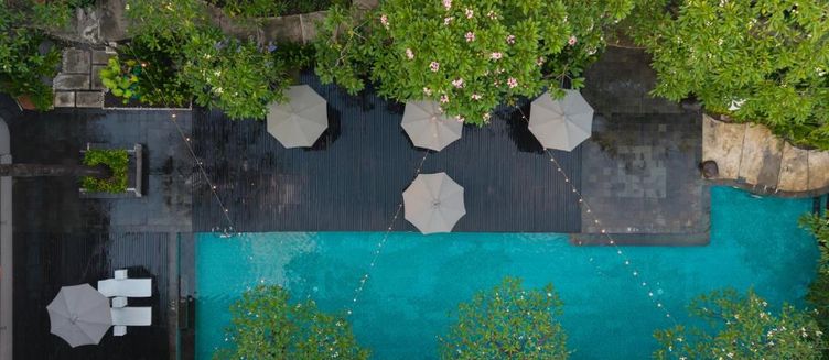 Фото отеля HARRIS Hotel & Residences Sunset Road