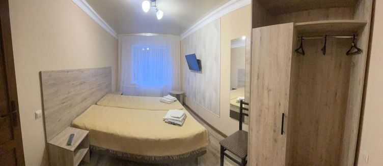 Фото отеля Адамас