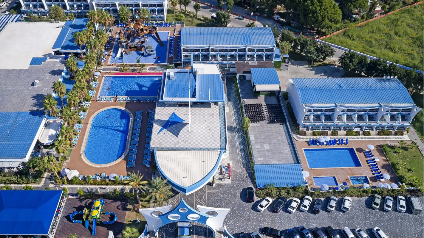 Marine Family Club Beach Hotel фото 0
