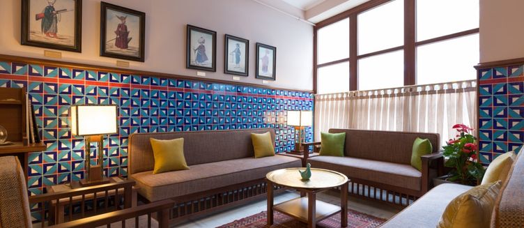 Фото отеля Lalahan Hotel