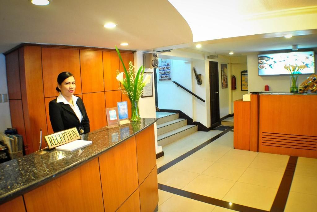 Fersal Hotel Manila фото 27