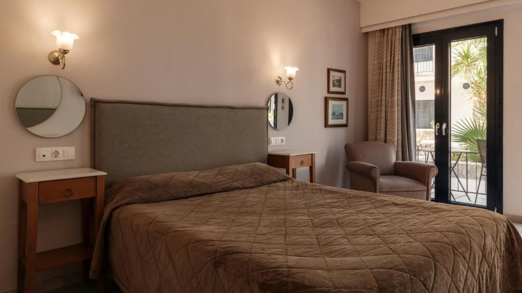 Nami Hotel & Suites фото 2