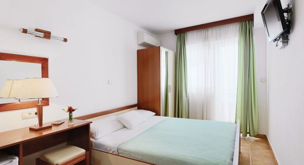 Фото отеля Apartments Ivona