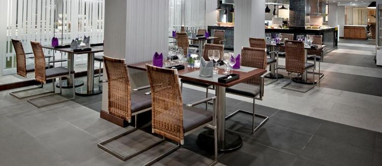 Фото отеля Eastin Grand Hotel Saigon