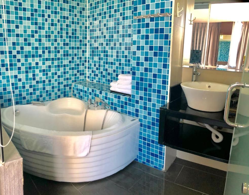 New Sun Hotel фото 33