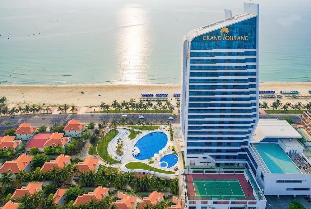 Grand Tourane Hotel фото 2