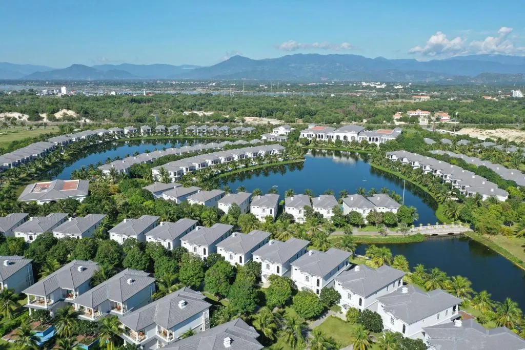 Melia Vinpearl Cam Ranh Beach Resort фото 28