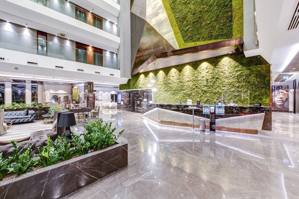DoubleTree by Hilton Istanbul - Piyalepasa фото 43